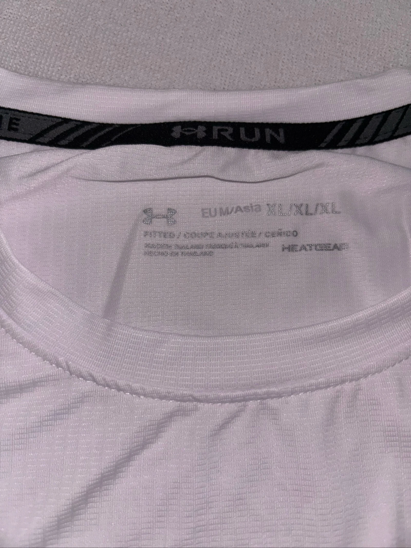 Under Armour wit overhemd + zwarte korte broek – photo 5